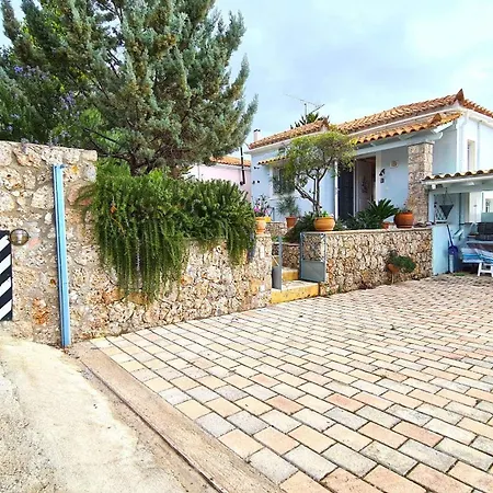 4 Season Pool Seaview Close To Villa *