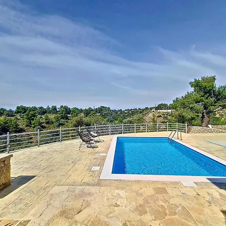 4 Season Pool Seaview Close To וילה